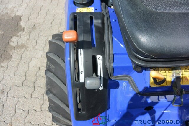 Iseki TXG23 Kompakt Traktor Straßenzulassung AHK 1.Hd - Mini traktor: slika 2 Iseki TXG23 Kompakt Traktor Straßenzulassung AHK 1.Hd - Mini traktor: slika 2