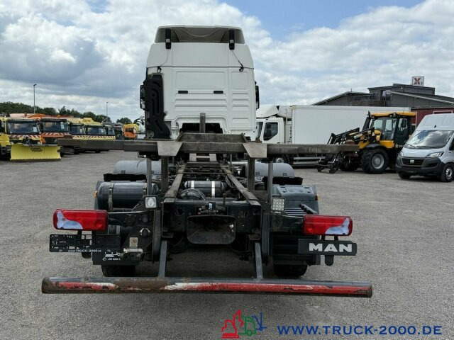MAN TGX 26.480 XLX Haus Bett hydr Hub Multi Wechsler - Kontejnerski tovornjak/ Tovornjak z zamenljivim tovoriščem: slika 3 MAN TGX 26.480 XLX Haus Bett hydr Hub Multi Wechsler - Kontejnerski tovornjak/ Tovornjak z zamenljivim tovoriščem: slika 3
