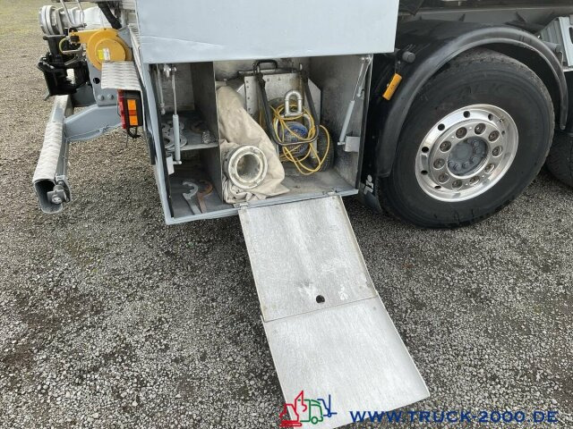 Mercedes-Benz Actros 2544 Silo Holz Pellets 28m³ inkl. Waage - Vakuumski tovornjak: slika 5 Mercedes-Benz Actros 2544 Silo Holz Pellets 28m³ inkl. Waage - Vakuumski tovornjak: slika 5