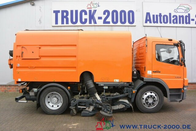 Mercedes-Benz Atego 1324 HSW Explorer 6 Hecksauger Vorsprühen - Vozilo za pometanje: slika 1 Mercedes-Benz Atego 1324 HSW Explorer 6 Hecksauger Vorsprühen - Vozilo za pometanje: slika 1