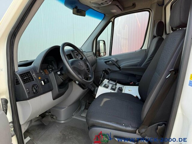 Mercedes-Benz Sprinter 516 Fahrtec RTW Luftfederung 1. Hand - Reševalno vozilo: slika 5 Mercedes-Benz Sprinter 516 Fahrtec RTW Luftfederung 1. Hand - Reševalno vozilo: slika 5