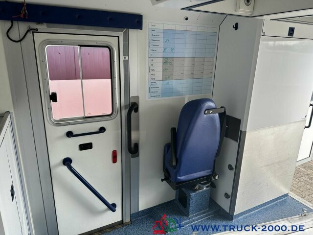 Mercedes-Benz Sprinter 519 CDI GSF Rettung Krankenwagen 124TKM - Reševalno vozilo: slika 3 Mercedes-Benz Sprinter 519 CDI GSF Rettung Krankenwagen 124TKM - Reševalno vozilo: slika 3