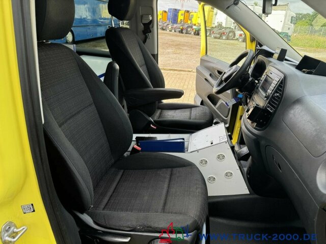 Mercedes-Benz Vito119 CDI 4x4 Notarzt Rettung Ambulance Klima - Reševalno vozilo: slika 2 Mercedes-Benz Vito119 CDI 4x4 Notarzt Rettung Ambulance Klima - Reševalno vozilo: slika 2