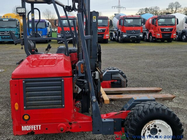 Moffett Mitnahmestapler 4 Wege Allrad NX Typ M 4 25.4 - Oprtni viličar: slika 3 Moffett Mitnahmestapler 4 Wege Allrad NX Typ M 4 25.4 - Oprtni viličar: slika 3