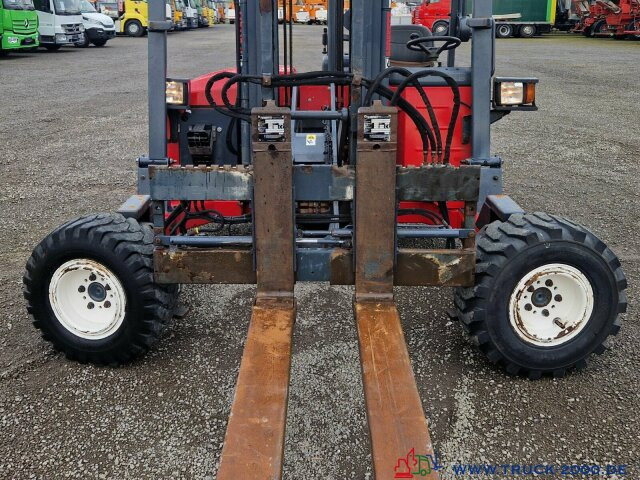 Moffett Mitnahmestapler 4 Wege Allrad NX Typ M 4 25.4 - Oprtni viličar: slika 2 Moffett Mitnahmestapler 4 Wege Allrad NX Typ M 4 25.4 - Oprtni viličar: slika 2