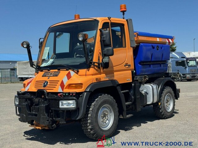 Unimog U300 4x4 Winterdienst Salzstreuer Zapfwelle - Tovornjak: slika 4 Unimog U300 4x4 Winterdienst Salzstreuer Zapfwelle - Tovornjak: slika 4