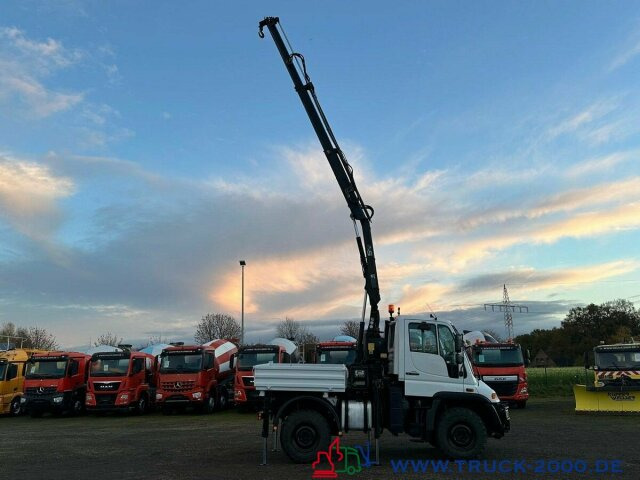 Unimog U 300 4x4 Hiab Kran Fernbedienung Nur 78.144 Km - Tovornjak s kesonom, Tovornjak z dvigalom: slika 3 Unimog U 300 4x4 Hiab Kran Fernbedienung Nur 78.144 Km - Tovornjak s kesonom, Tovornjak z dvigalom: slika 3