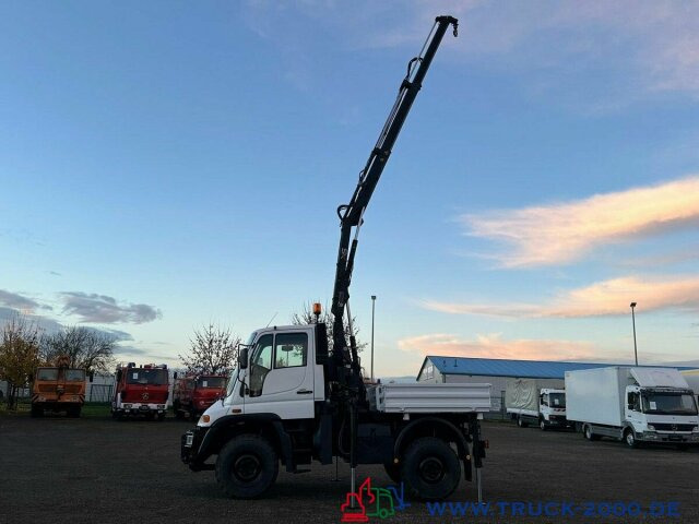 Unimog U 300 4x4 Hiab Kran Fernbedienung Nur 78.144 Km - Tovornjak s kesonom, Tovornjak z dvigalom: slika 2 Unimog U 300 4x4 Hiab Kran Fernbedienung Nur 78.144 Km - Tovornjak s kesonom, Tovornjak z dvigalom: slika 2