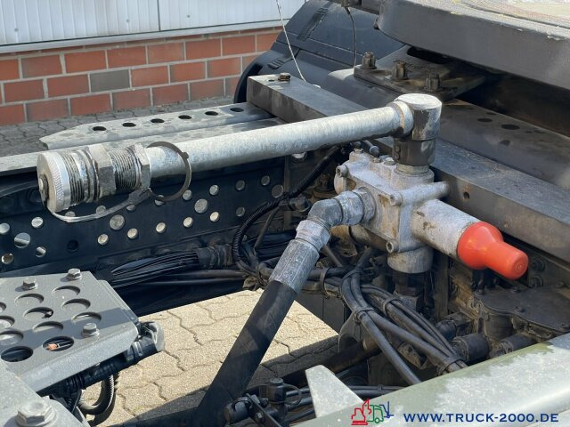 Mercedes-Benz Arocs 1846 4x4 (HAD) Kipphydraulik Euro 6 1.Hand - Vlačilec: slika 2 Mercedes-Benz Arocs 1846 4x4 (HAD) Kipphydraulik Euro 6 1.Hand - Vlačilec: slika 2