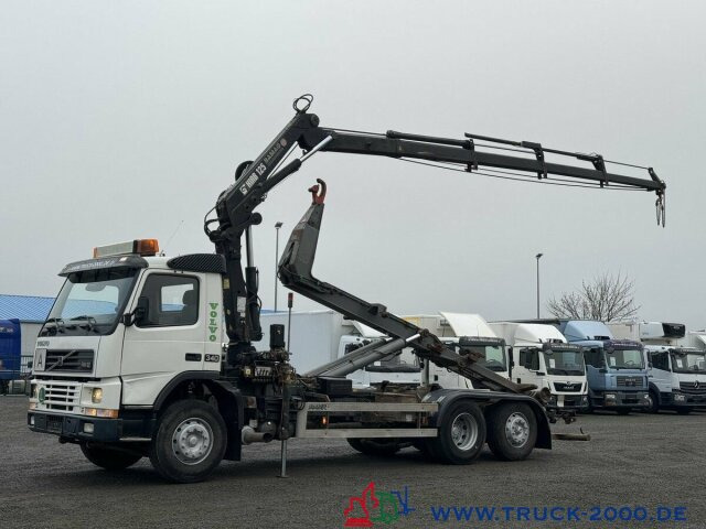 Volvo 340 HIAB Kran 11,9m=790kg 5+6 Steuerkreis Klima - Kotalni prekucni tovornjak, Tovornjak z dvigalom: slika 2 Volvo 340 HIAB Kran 11,9m=790kg 5+6 Steuerkreis Klima - Kotalni prekucni tovornjak, Tovornjak z dvigalom: slika 2