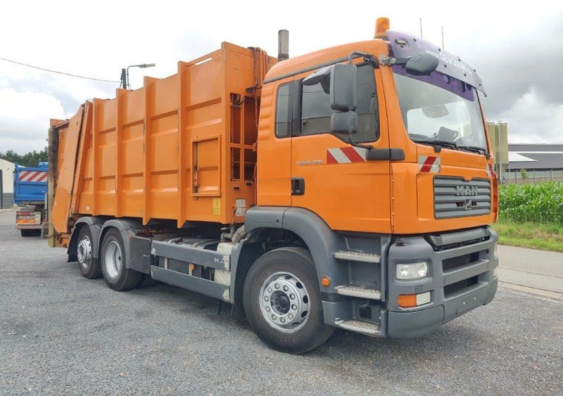 MAN TGA 26.320 6x2 garbage truck ZOELLER - Smetarski tovornjak: slika 2 MAN TGA 26.320 6x2 garbage truck ZOELLER - Smetarski tovornjak: slika 2