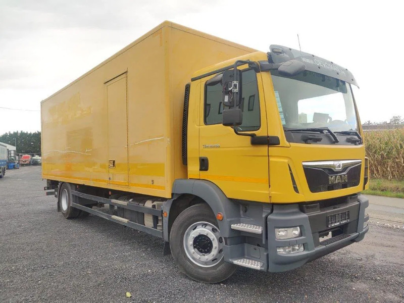 MAN TGM 18.250 Euro 6 boxtruck - Tovornjak zabojnik: slika 2 MAN TGM 18.250 Euro 6 boxtruck - Tovornjak zabojnik: slika 2