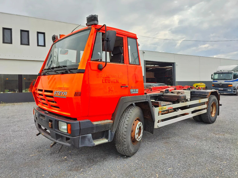 Steyr 19S31 19S32 Container Marrel - Kotalni prekucni tovornjak: slika 2 Steyr 19S31 19S32 Container Marrel - Kotalni prekucni tovornjak: slika 2