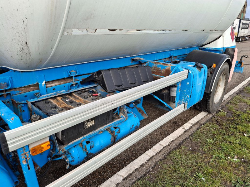 Renault MIDLUM 280DXI - Tovornjak cisterna: slika 3 Renault MIDLUM 280DXI - Tovornjak cisterna: slika 3