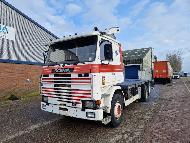 Scania R 142 H 6X2 V8 - Tovornjak s kesonom: slika 1 Scania R 142 H 6X2 V8 - Tovornjak s kesonom: slika 1