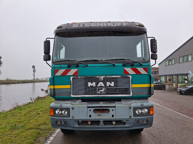 MAN 26.463 6X4 - Vlačilec: slika 2 MAN 26.463 6X4 - Vlačilec: slika 2