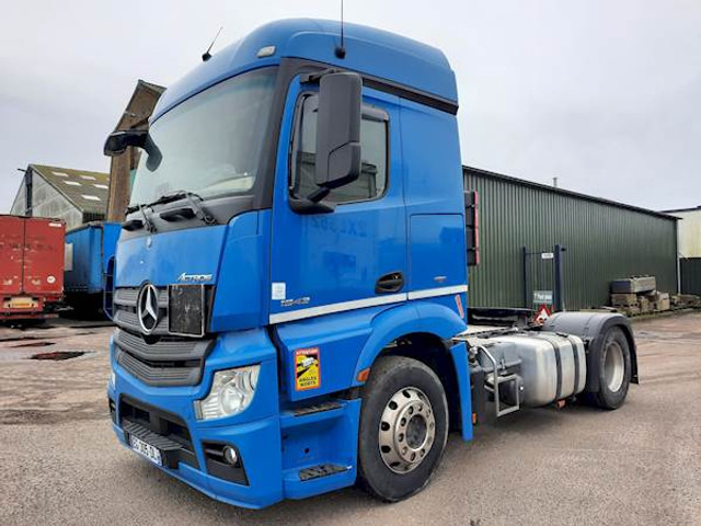Mercedes-Benz ACTROS 1843 - Vlačilec: slika 2 Mercedes-Benz ACTROS 1843 - Vlačilec: slika 2