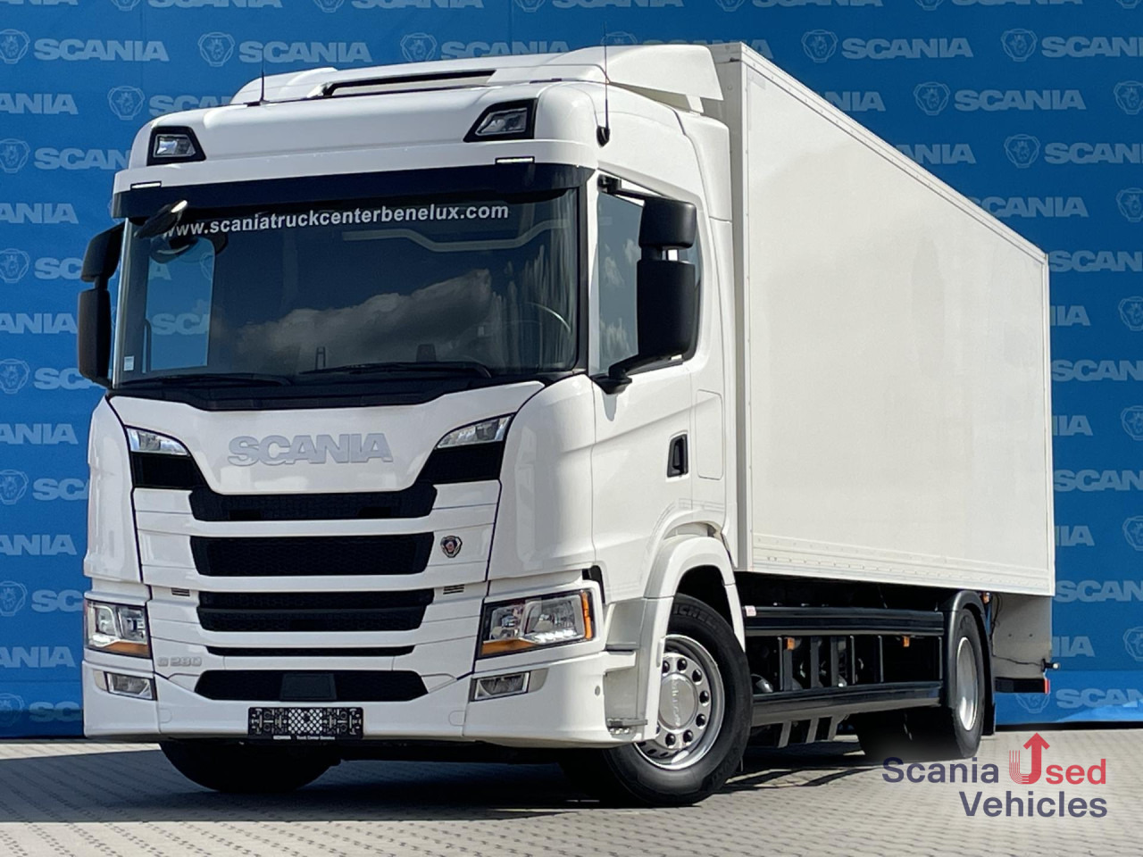 SCANIA G 280 B4x2NB RETARDER FULL AIR CNG TAIL LIFT 2.5T - Tovornjak zabojnik: slika 1 SCANIA G 280 B4x2NB RETARDER FULL AIR CNG TAIL LIFT 2.5T - Tovornjak zabojnik: slika 1