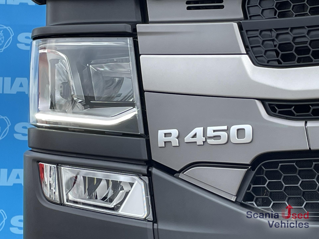 SCANIA R 450 A4x2NB RETARDER DIFF-L FULL AIR 8T ACC - Vlačilec: slika 2 SCANIA R 450 A4x2NB RETARDER DIFF-L FULL AIR 8T ACC - Vlačilec: slika 2