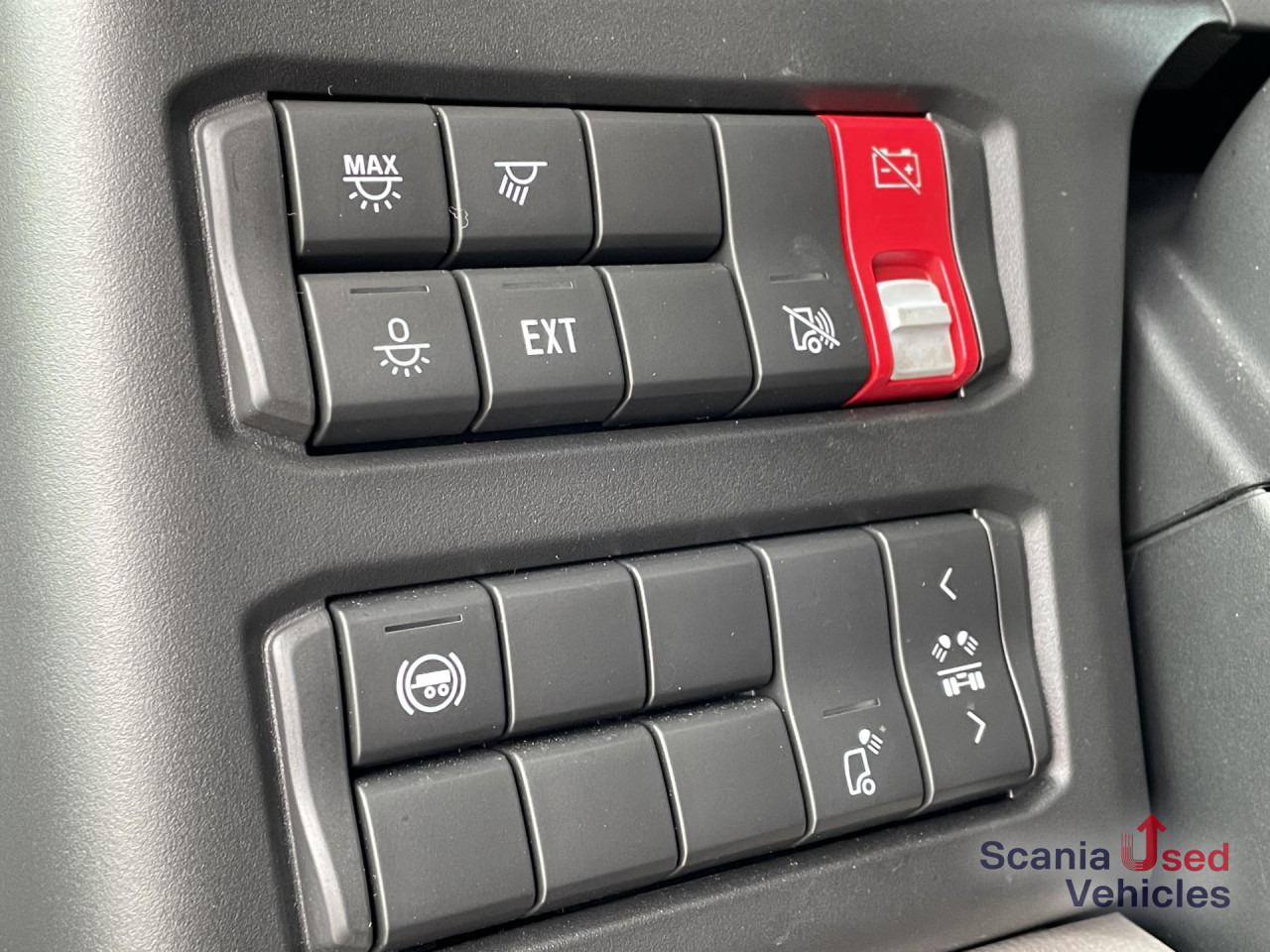 SCANIA R 460 A4x2EB MEGA VOLUME RETARDER DIFF-L SMART2 - Vlačilec: slika 4 SCANIA R 460 A4x2EB MEGA VOLUME RETARDER DIFF-L SMART2 - Vlačilec: slika 4