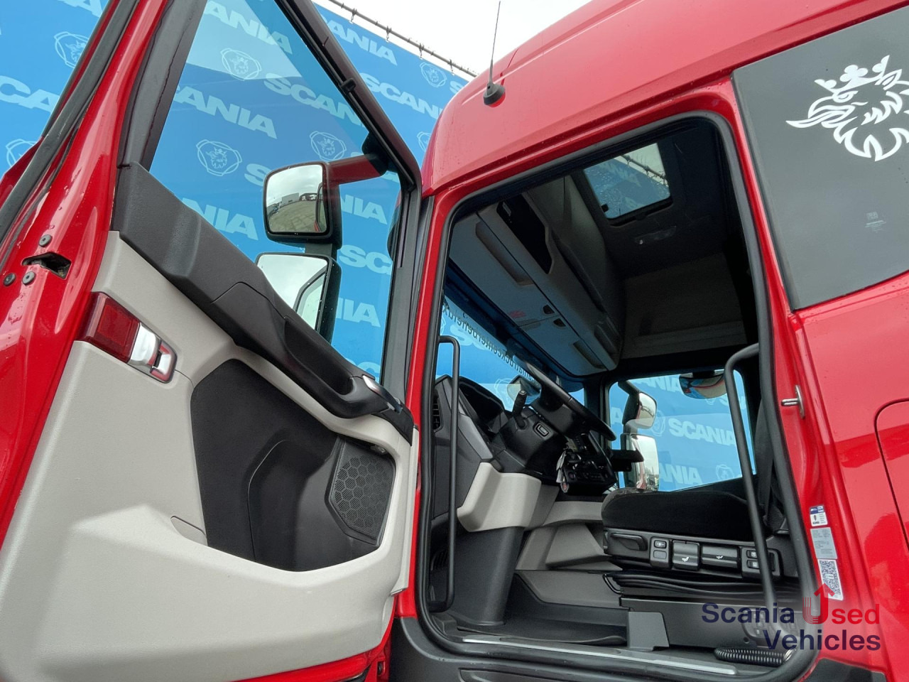 SCANIA R 460 A4x2NA RETARDER PTO PARK AIRCO SUPER! - Vlačilec: slika 4 SCANIA R 460 A4x2NA RETARDER PTO PARK AIRCO SUPER! - Vlačilec: slika 4