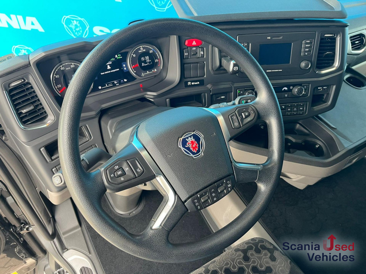 SCANIA R 500 A4x2NA RETARDER HYDRO WALKINGFLOOR DIFF-L - Vlačilec: slika 5 SCANIA R 500 A4x2NA RETARDER HYDRO WALKINGFLOOR DIFF-L - Vlačilec: slika 5