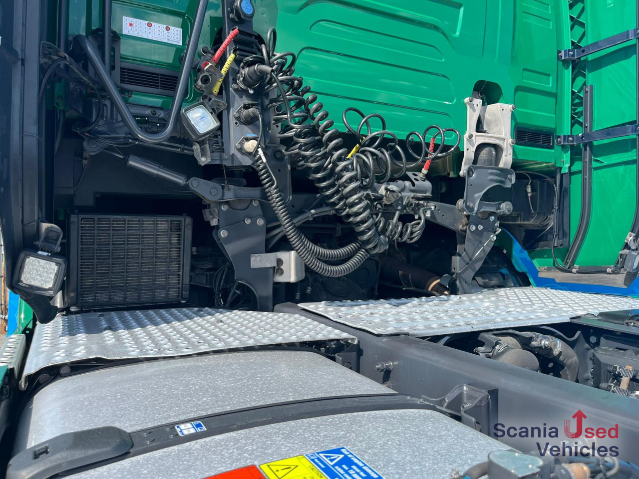 SCANIA S 450 A4x2NB RETARDER 8T FULL AIR PARK AIRCO - Vlačilec: slika 2 SCANIA S 450 A4x2NB RETARDER 8T FULL AIR PARK AIRCO - Vlačilec: slika 2