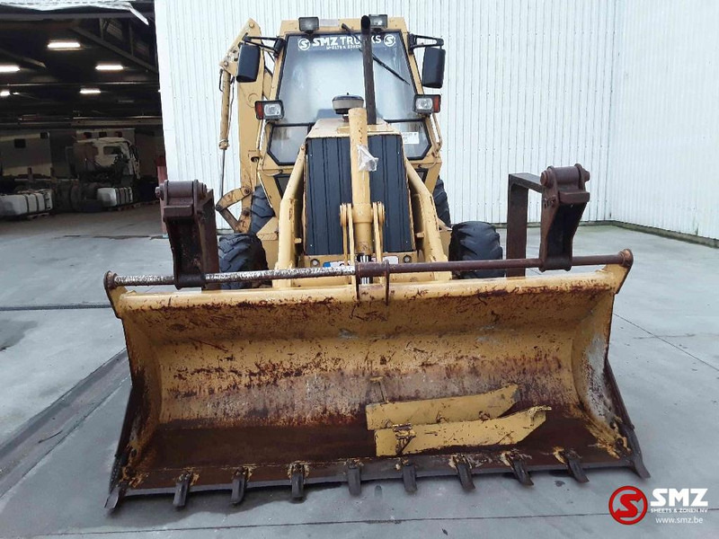 Caterpillar 428 - Bager nakladalec: slika 2 Caterpillar 428 - Bager nakladalec: slika 2