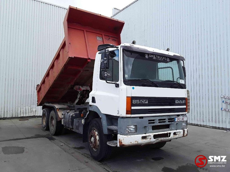 DAF 85 CF 380 euro 2 - Tovornjak prekucnik: slika 1 DAF 85 CF 380 euro 2 - Tovornjak prekucnik: slika 1