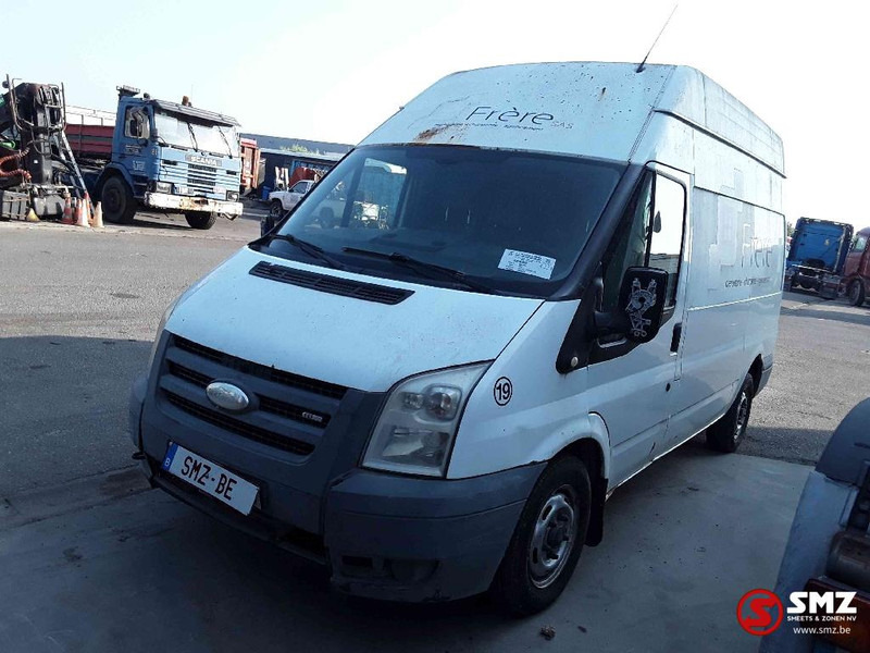 Ford Transit - Dostavno vozilo z zabojnikom: slika 3 Ford Transit - Dostavno vozilo z zabojnikom: slika 3