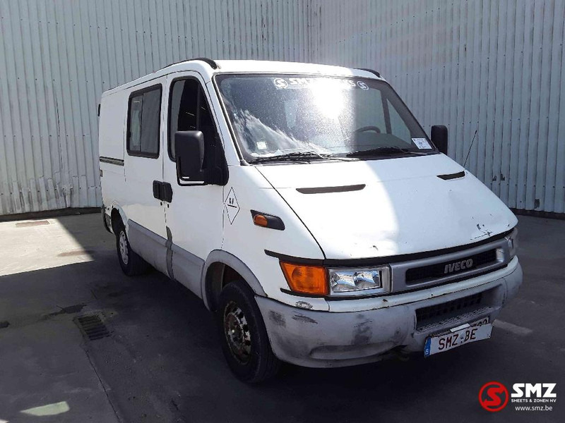 Iveco Daily - Furgon: slika 1 Iveco Daily - Furgon: slika 1