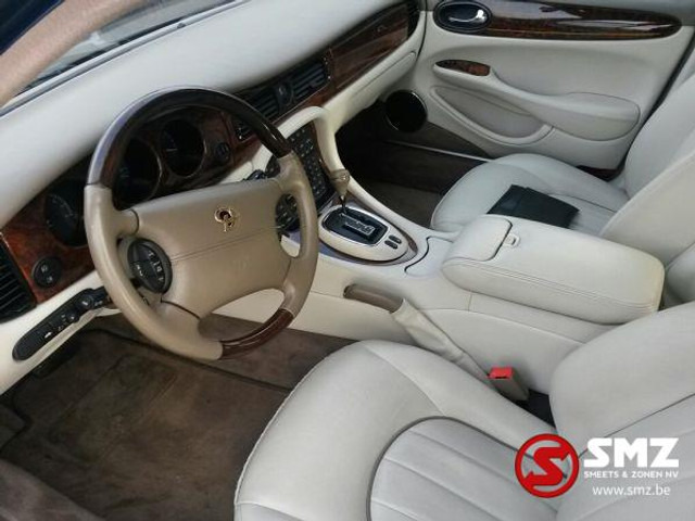 Jaguar Daimler V 8 105000 km TOP einselsitze - Avtomobil: slika 4 Jaguar Daimler V 8 105000 km TOP einselsitze - Avtomobil: slika 4