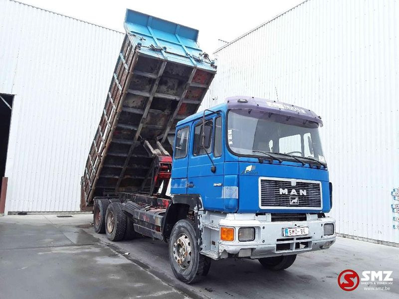 MAN 26.422 25-422 manual pump - Tovornjak prekucnik: slika 1 MAN 26.422 25-422 manual pump - Tovornjak prekucnik: slika 1