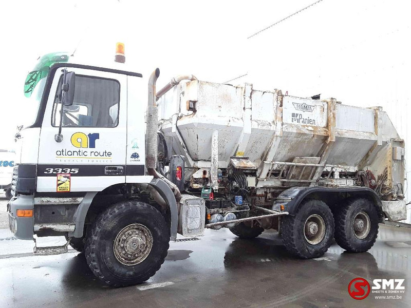 Mercedes-Benz Actros 3335 6x6 88000km manual - Črpalka za beton: slika 5 Mercedes-Benz Actros 3335 6x6 88000km manual - Črpalka za beton: slika 5