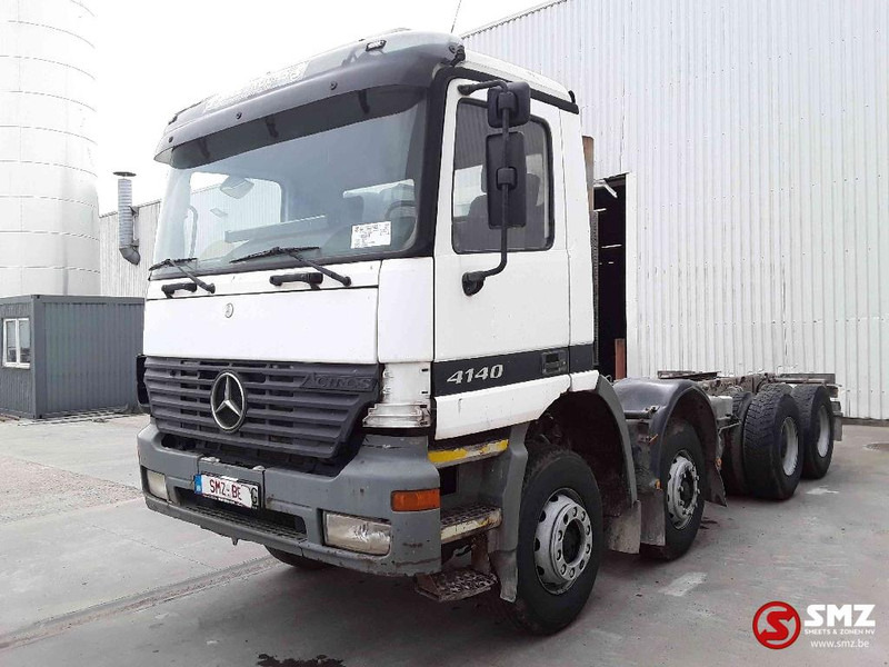 Mercedes-Benz Actros 4140 manual - Tovornjak-šasija: slika 3 Mercedes-Benz Actros 4140 manual - Tovornjak-šasija: slika 3