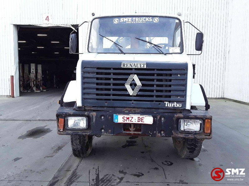 Renault C 210 - Tovornjak prekucnik, Tovornjak z dvigalom: slika 2 Renault C 210 - Tovornjak prekucnik, Tovornjak z dvigalom: slika 2
