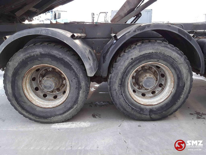 Tovornjak prekucnik, Tovornjak z dvigalom Renault Kerax 420 6x4: slika 11