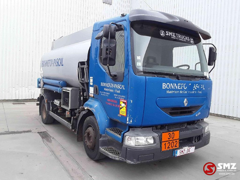 Renault Midlum 210 8000L manual pump - Tovornjak cisterna: slika 1 Renault Midlum 210 8000L manual pump - Tovornjak cisterna: slika 1
