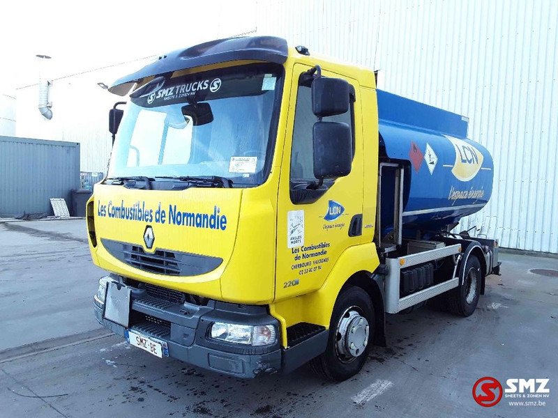 Renault Midlum 220 6000L 91000km! 3 comp - Tovornjak cisterna: slika 3 Renault Midlum 220 6000L 91000km! 3 comp - Tovornjak cisterna: slika 3