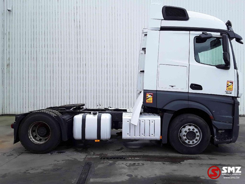 Mercedes-Benz Actros 1842 647'km Top 80% tyres pneu - Vlačilec: slika 4 Mercedes-Benz Actros 1842 647'km Top 80% tyres pneu - Vlačilec: slika 4