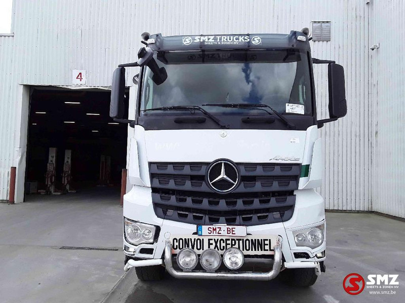 Mercedes-Benz Arocs 3351 lames steel - Vlačilec: slika 2 Mercedes-Benz Arocs 3351 lames steel - Vlačilec: slika 2