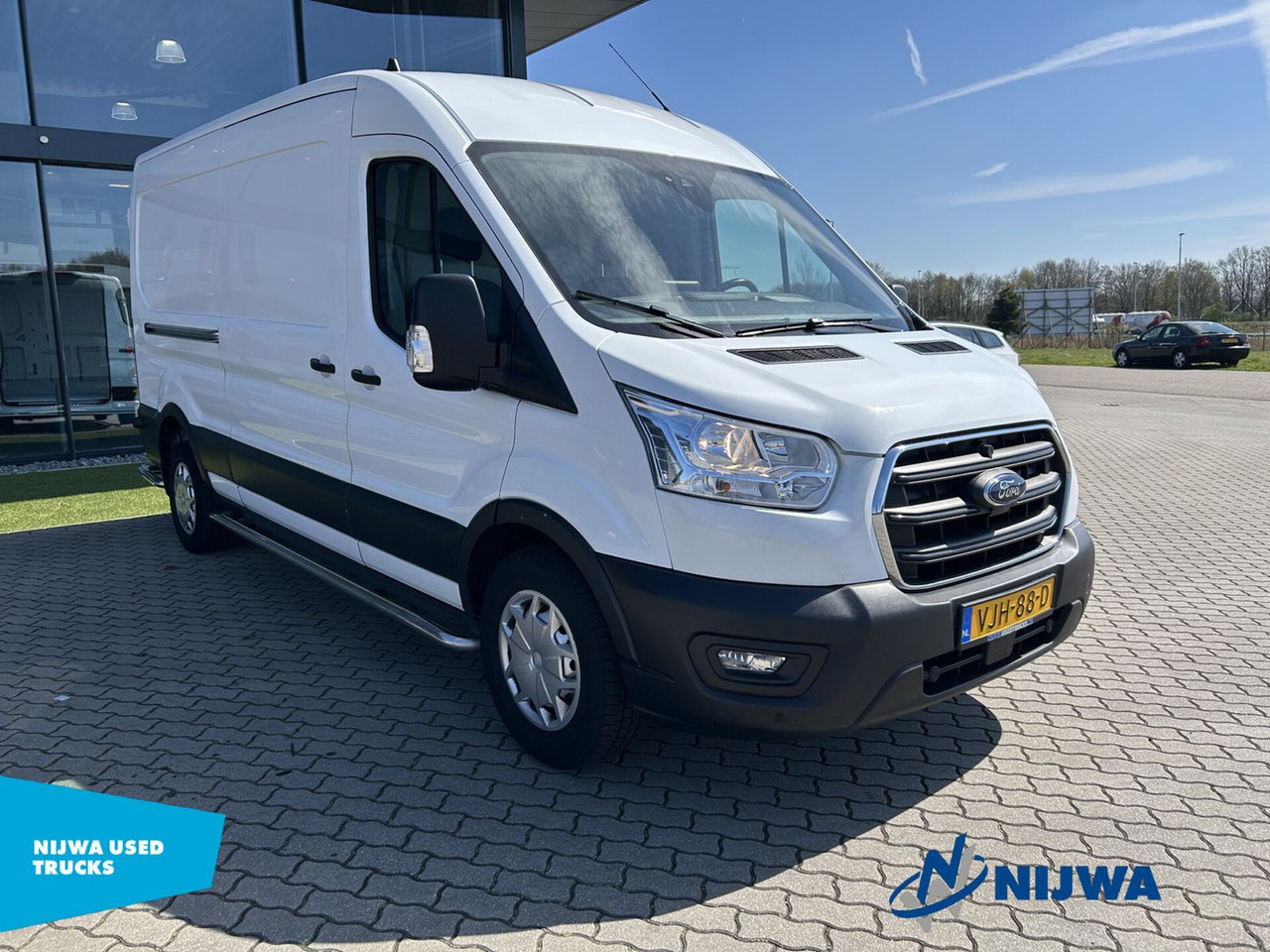 Ford Transit 130 L3H2 Automaat + Achteruitrijcamera - Furgon: slika 2 Ford Transit 130 L3H2 Automaat + Achteruitrijcamera - Furgon: slika 2