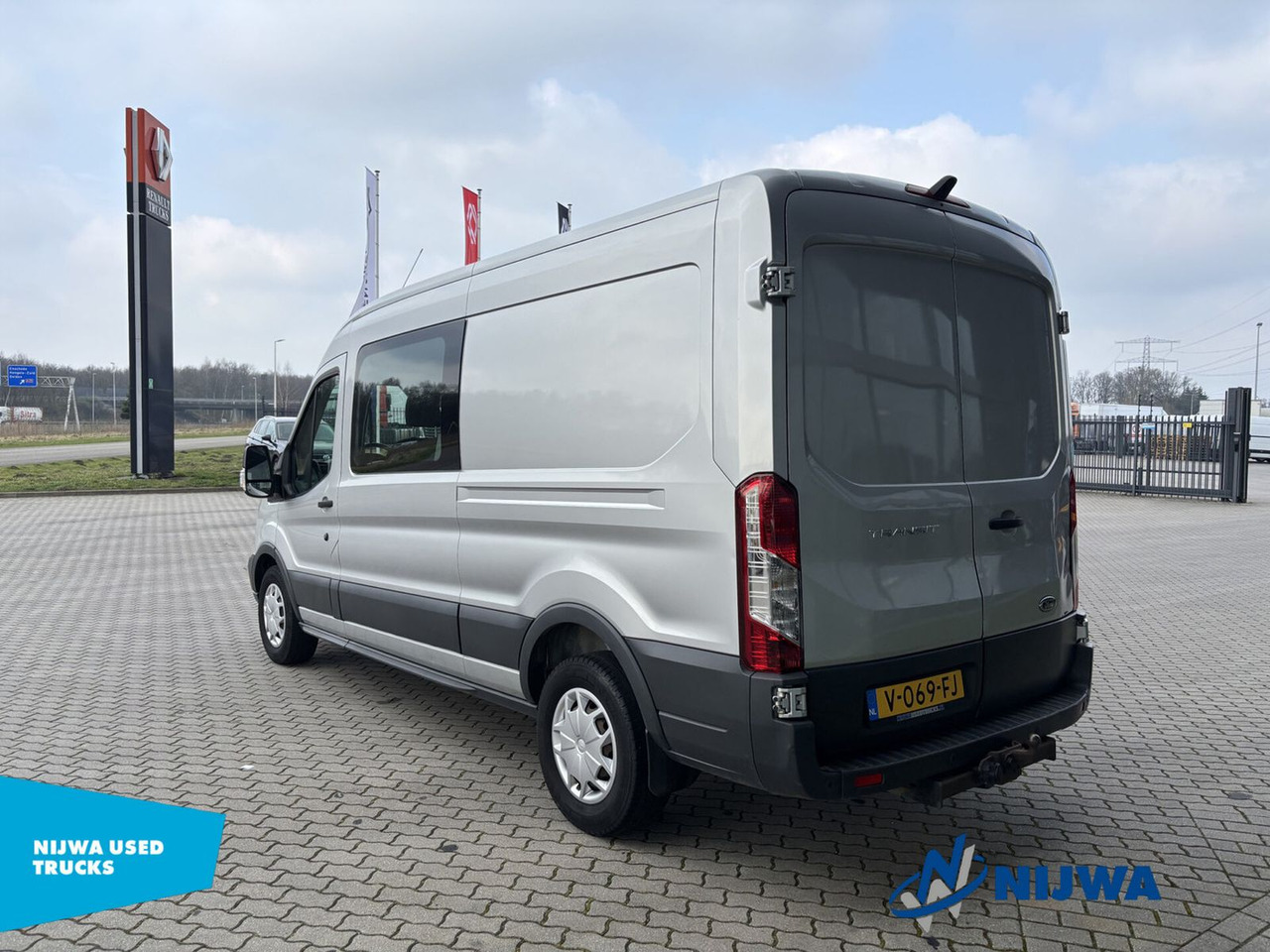Ford Transit 130 L3H2 Dubbele cabine + Trekhaak - Mali kombi, Dostavno vozilo z dvojno kabino: slika 4 Ford Transit 130 L3H2 Dubbele cabine + Trekhaak - Mali kombi, Dostavno vozilo z dvojno kabino: slika 4