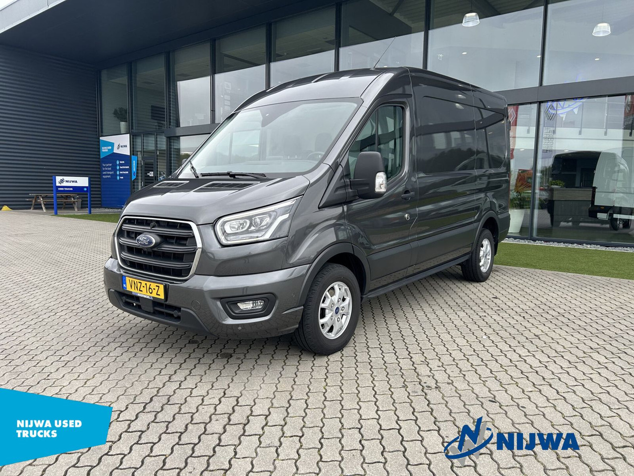 Ford Transit 350 L2H3 Limited Trekhaak + Navigatie - Furgon: slika 1 Ford Transit 350 L2H3 Limited Trekhaak + Navigatie - Furgon: slika 1