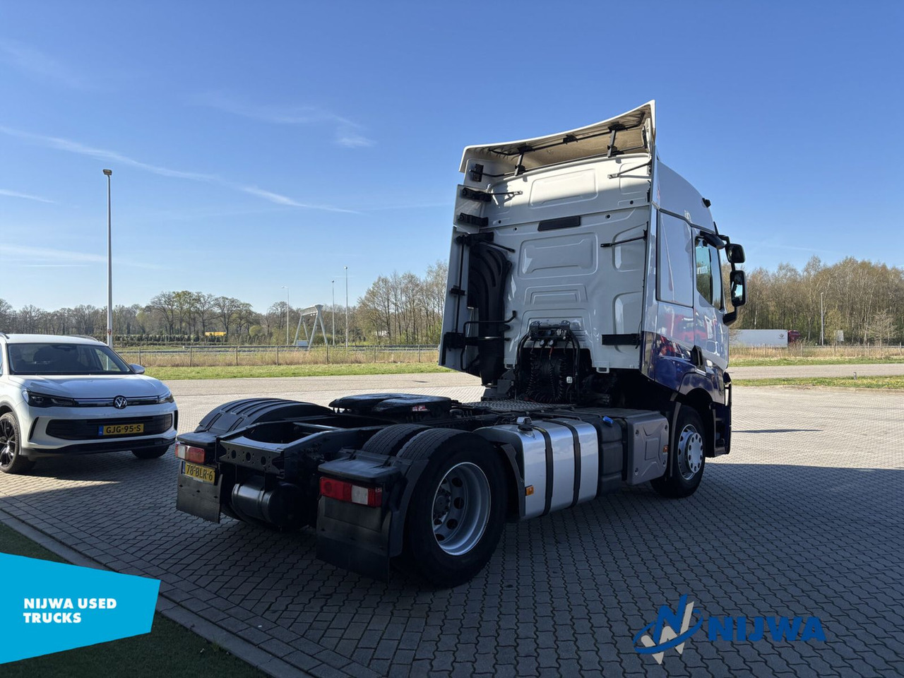 Renault T 460 4x2 Koelkast + Standkachel - Vlačilec: slika 3 Renault T 460 4x2 Koelkast + Standkachel - Vlačilec: slika 3