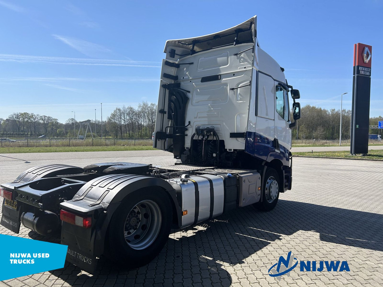Renault T 460 4x2 Standkachel + Koelkast - Vlačilec: slika 3 Renault T 460 4x2 Standkachel + Koelkast - Vlačilec: slika 3