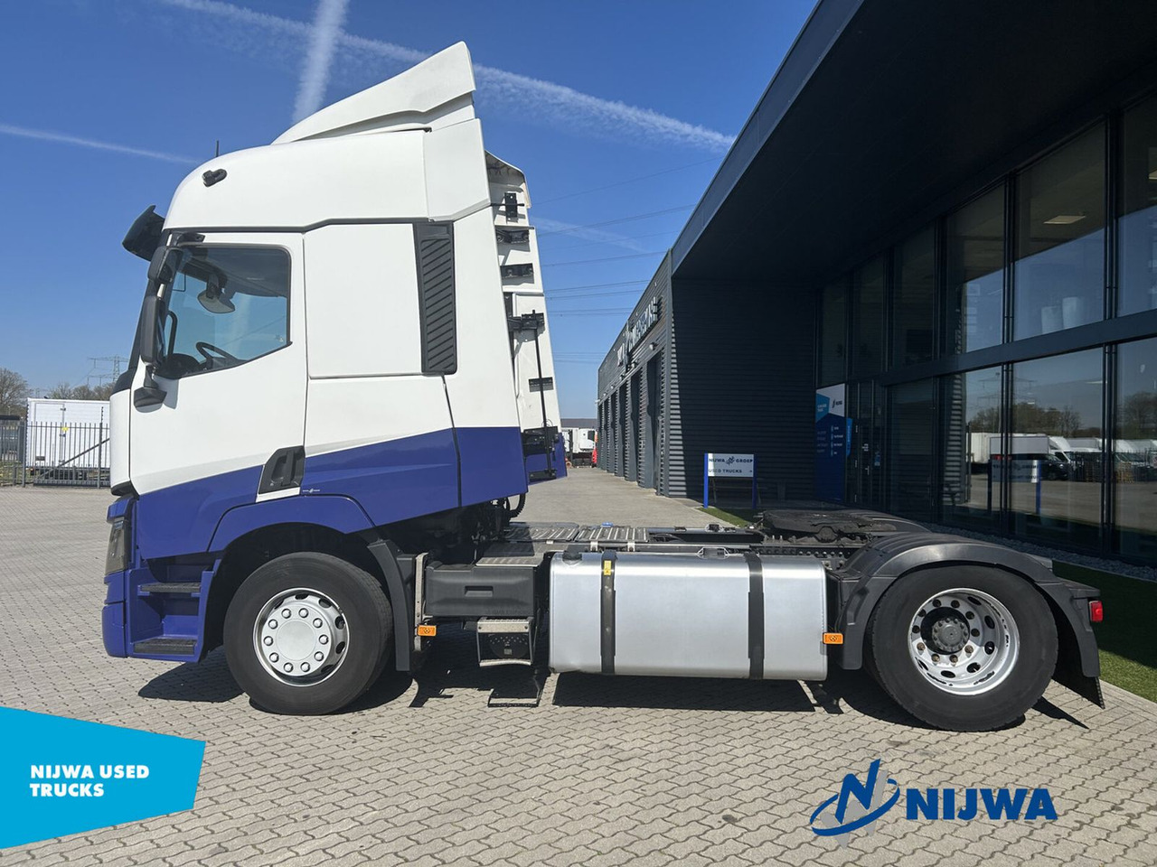 Renault T 460 4x2 Standkachel + Koelkast - Vlačilec: slika 5 Renault T 460 4x2 Standkachel + Koelkast - Vlačilec: slika 5