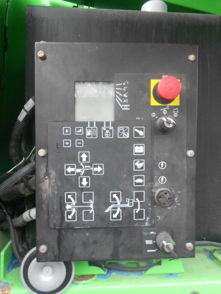 Teleskopska dvižna ploščad Genie Arbeitsbühne Genie S105, AH  34m Genie Arbeitsbühne Genie S-105, AH  34m: slika 21