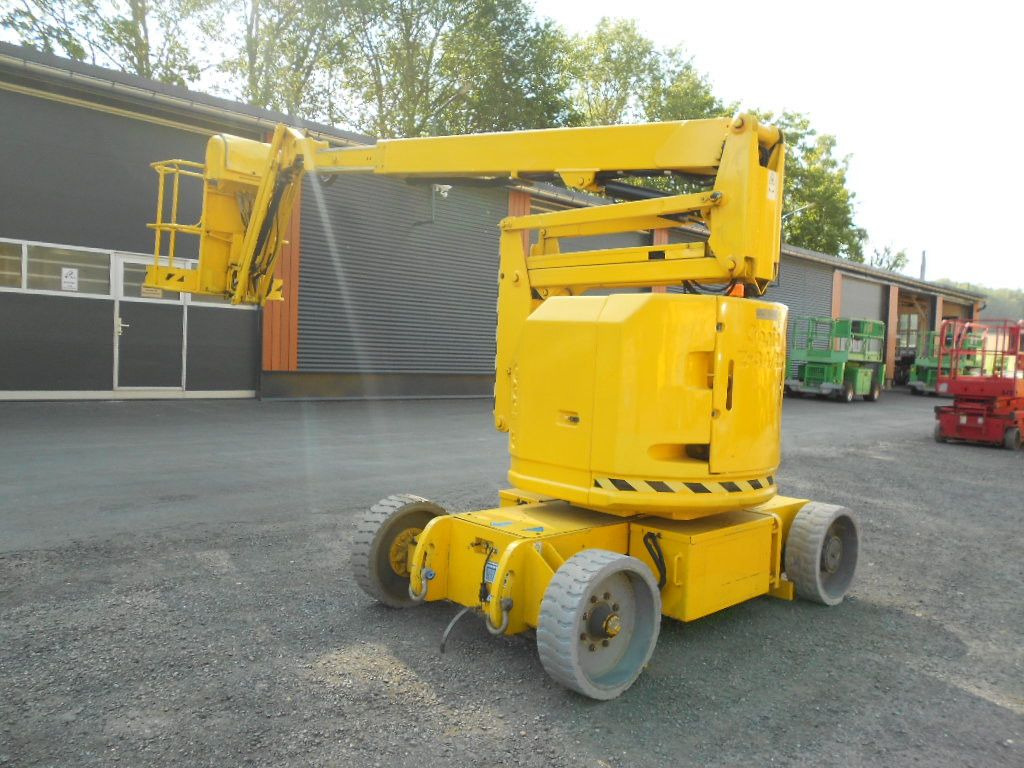 Genie Arbeitsbühne Genie Z 34/22N, 12,5 m - Dvižna ploščad montirana na tovornjak: slika 3 Genie Arbeitsbühne Genie Z 34/22N, 12,5 m - Dvižna ploščad montirana na tovornjak: slika 3