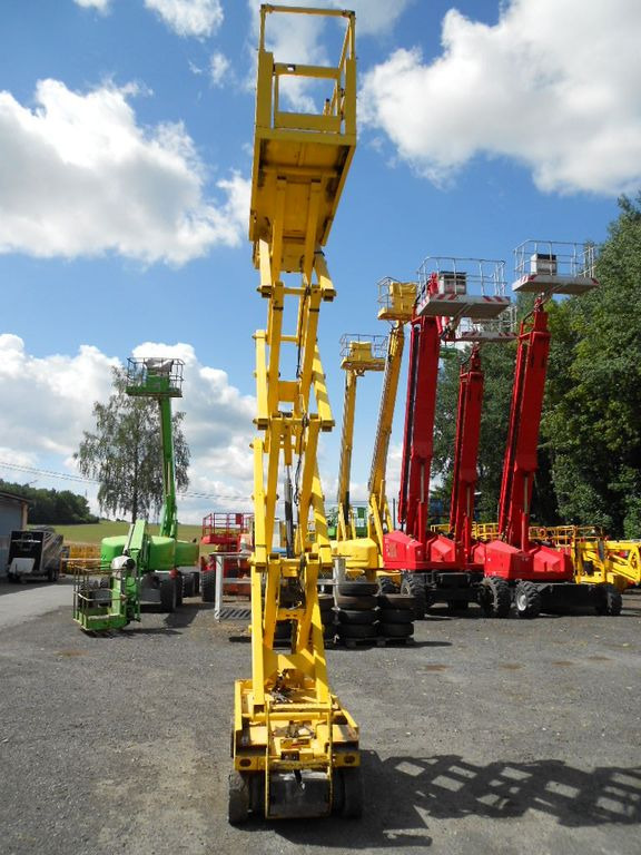 Genie GS 1932, Scherenarbeitsbühne Genie 8 m Genie GS 1932, Scherenarbeitsbühne Genie 8 m - Škarjasta dvižna ploščad: slika 3 Genie GS 1932, Scherenarbeitsbühne Genie 8 m Genie GS 1932, Scherenarbeitsbühne Genie 8 m - Škarjasta dvižna ploščad: slika 3